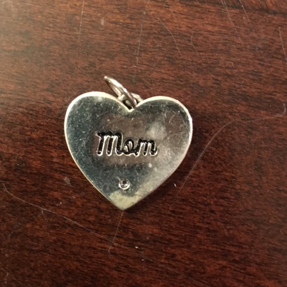 “Mom” Heart shaped necklace Charm